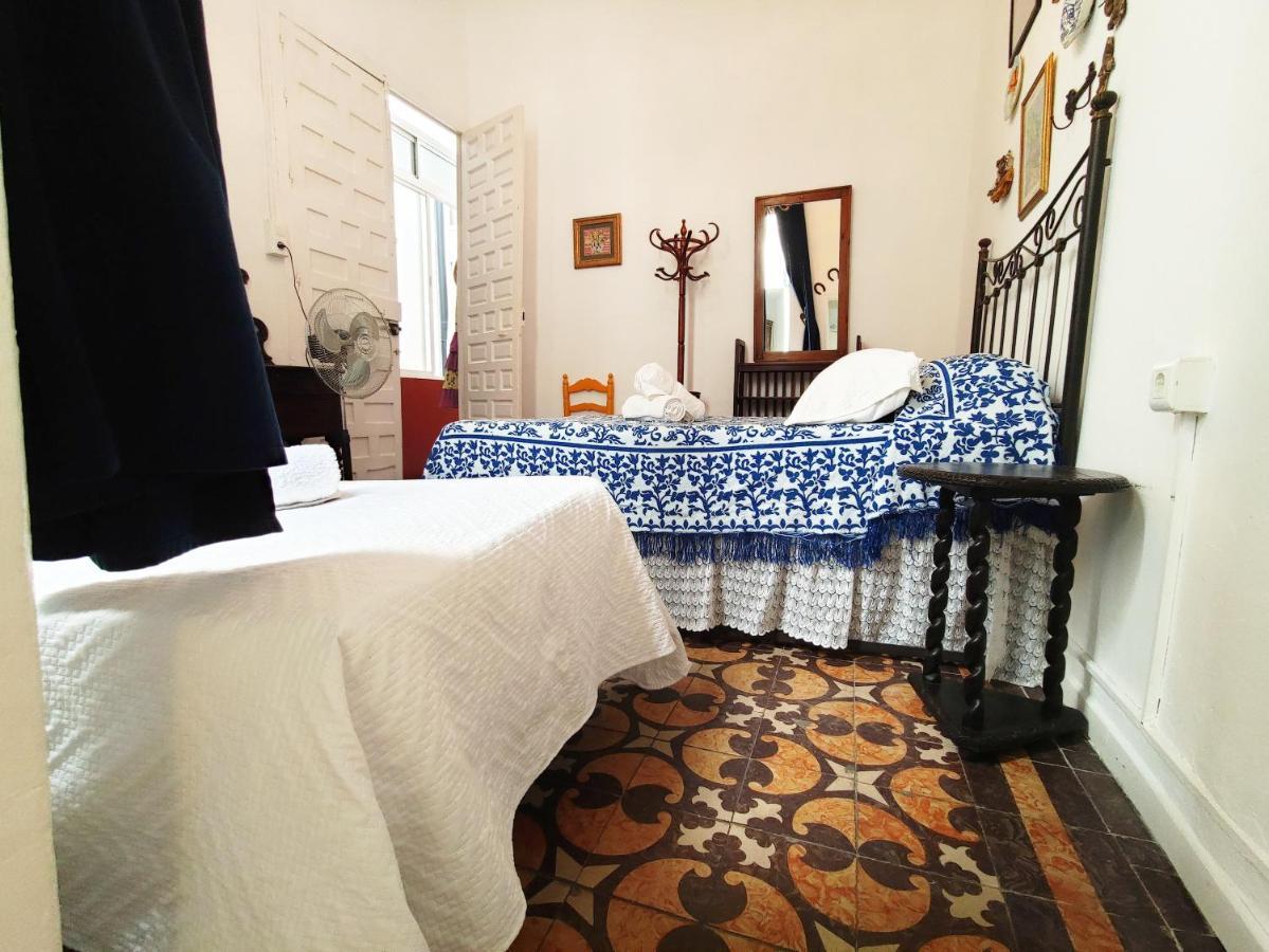 Hostel Patio 19 Malaga Zewnętrze zdjęcie